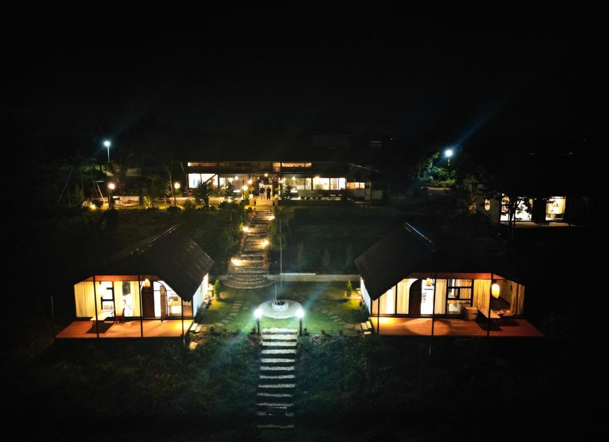 Star Hill Dak Nong Retreat Villa Gia Nghia Exteriör bild