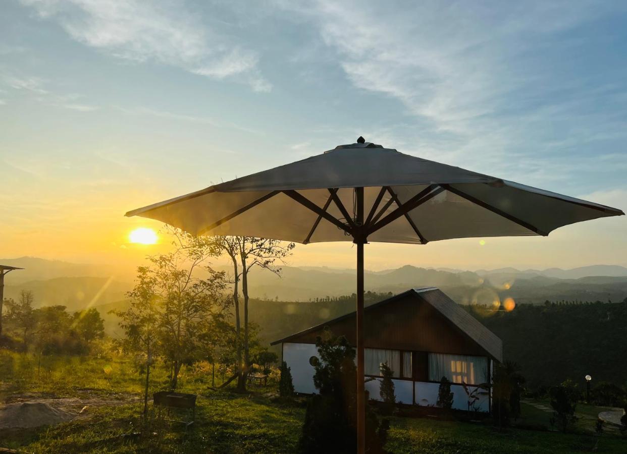 Star Hill Dak Nong Retreat Villa Gia Nghia Exteriör bild