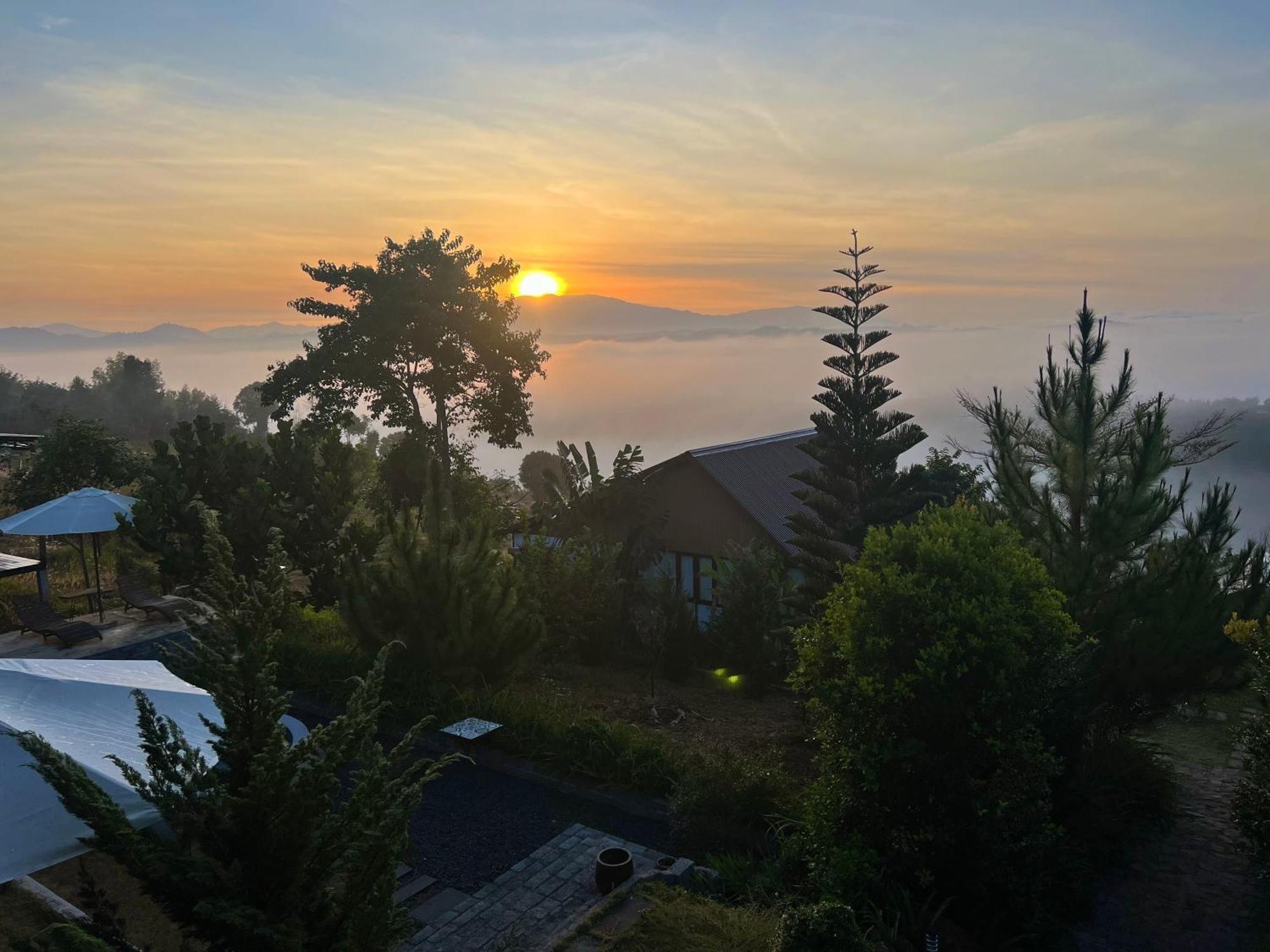 Star Hill Dak Nong Retreat Villa Gia Nghia Exteriör bild